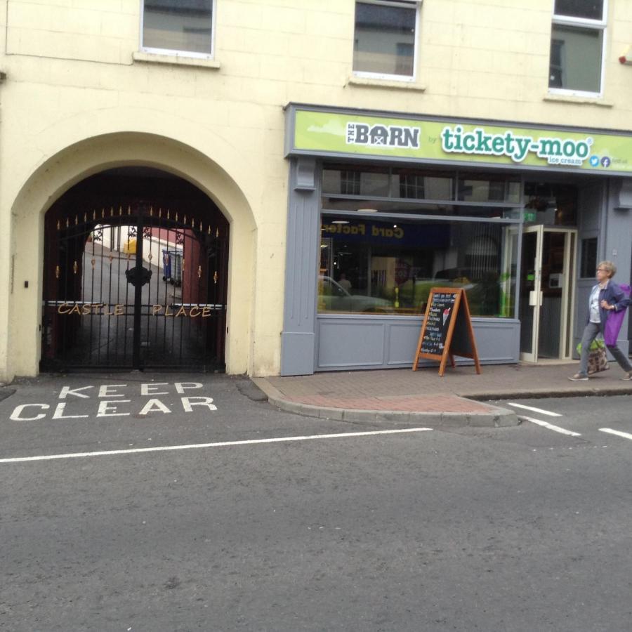 White Heart House Apartment Enniskillen Bagian luar foto